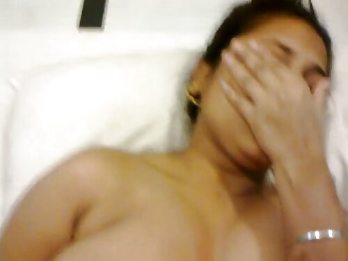 Betrügende Frau mit  ...