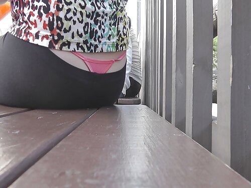 Asiatisches Mädchen  ...