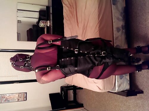 Reife Latina-Strümpf ...