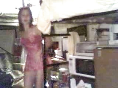 Zwei nackte Mädchen  ...