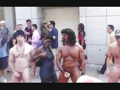 Yogakurse für ein Mä ...