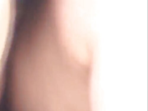 Mädchen lutschte ein ...