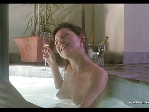 Ein dickes Mädchen m ...