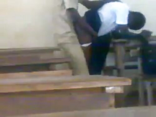 Zwei Lesben mit schö ...