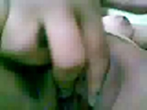 Frau mit frischem Ar ...