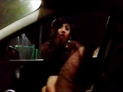 Brünette mit kostenl ...